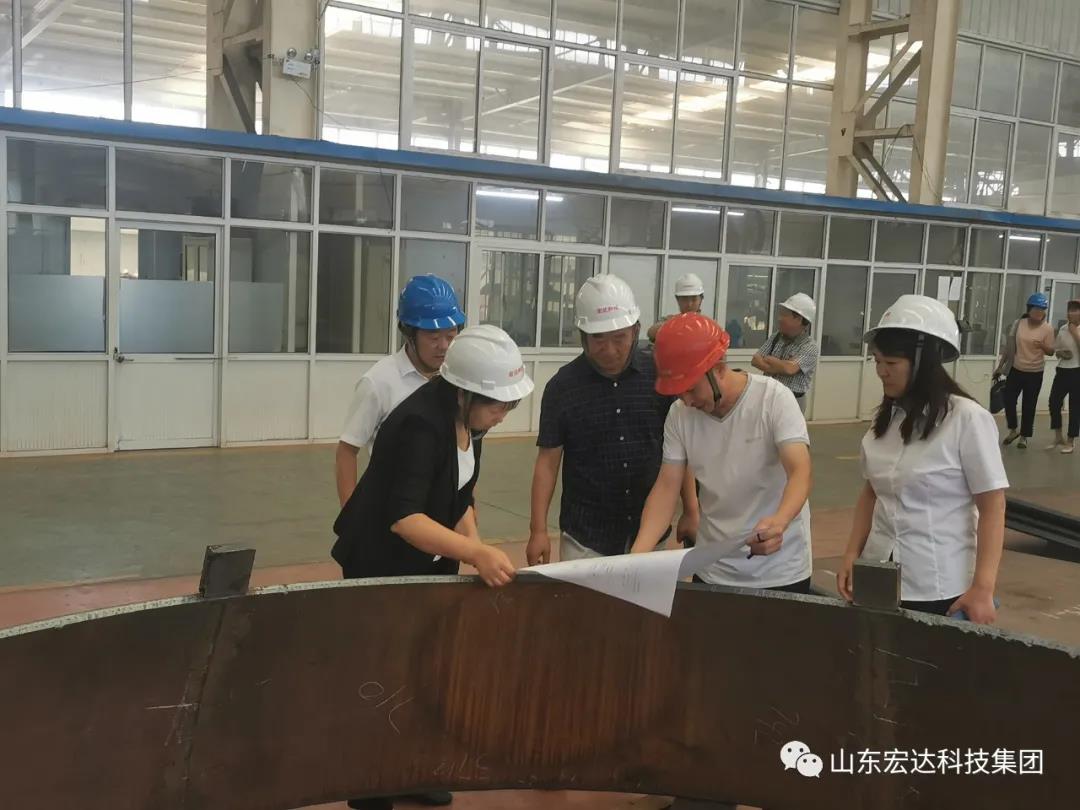 市总工会副主席于虹到开云官方入口集团调研